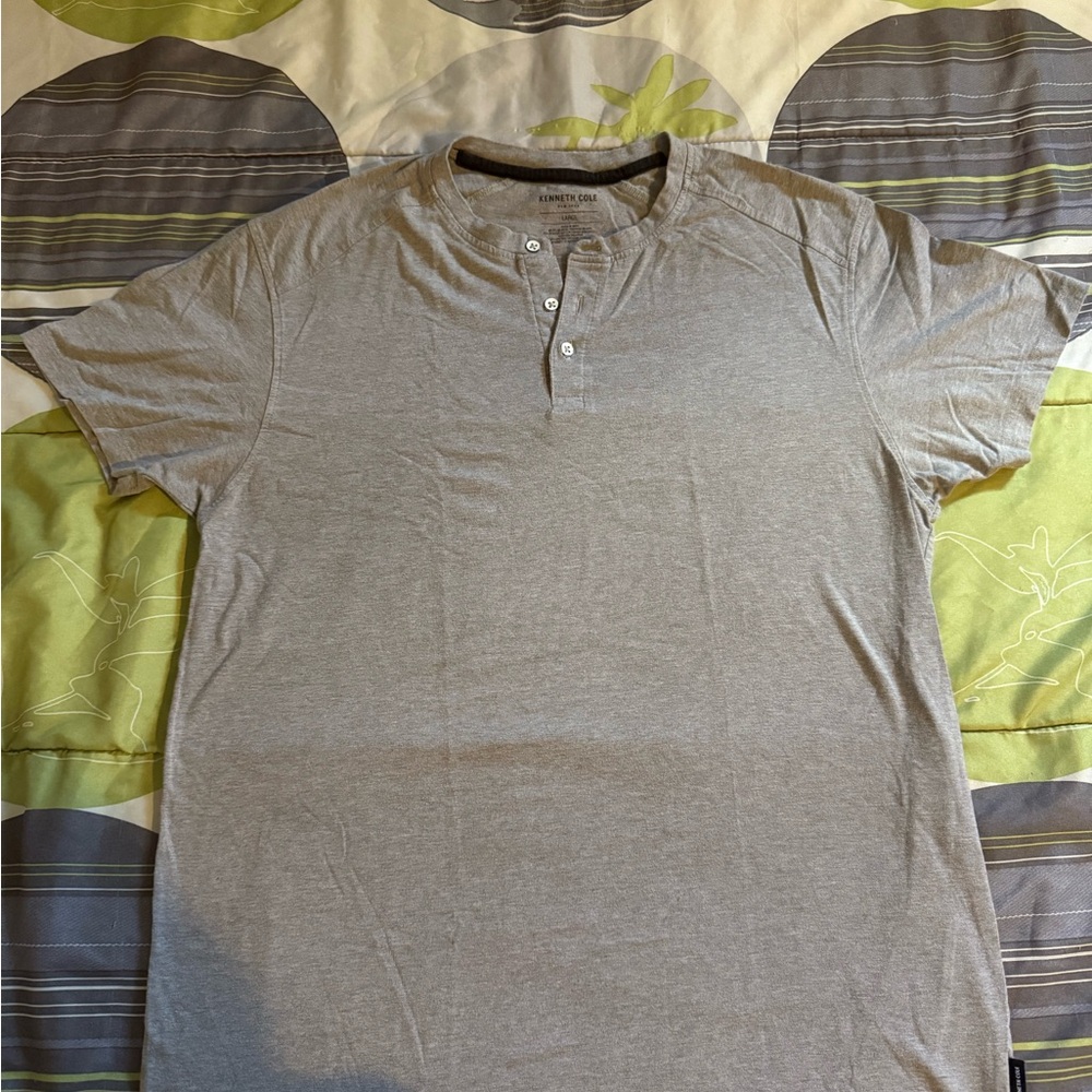 Kenneth Cole Light Gray Short Sleeve Henley